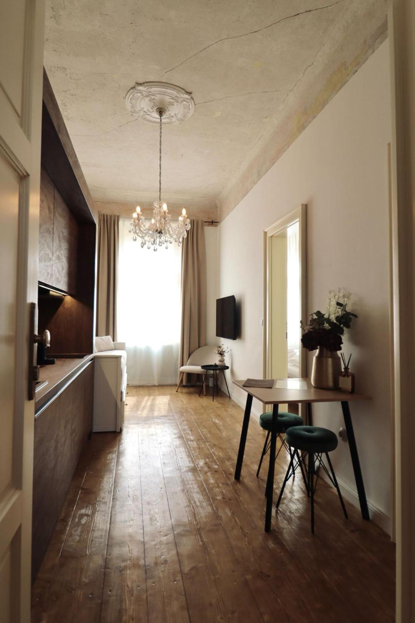 Apartma Hilda 1905 Karlovy Vary Kültér fotó